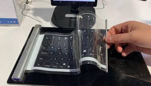 Photo of شركة “رويول” تبتكر لوحة مفاتيح قابلة للطى داخل أنبوب