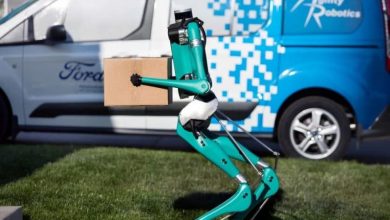 Photo of لأول مرة.. فورد تعرض روبوتًا مع سيارة ذاتية القيادة لتسليم الطرود (فيديو)