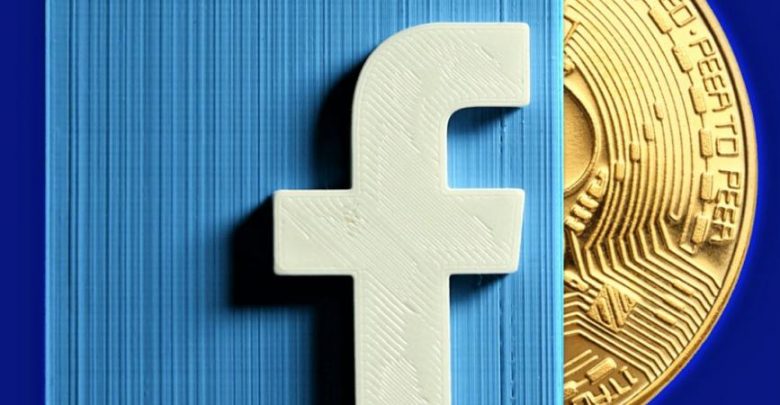 فيس بوك يجرى محادثات مع منظمين أمريكيين حول عملته الرقمية