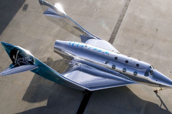 Virgin Galactic تكشف عن طائرتها الجديدة VSS Imagine
