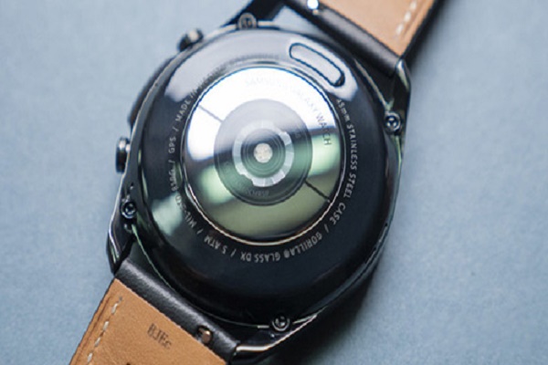 سامسونج تعلن عن سوار Galaxy Watch 4 بمزاياه المتطورة